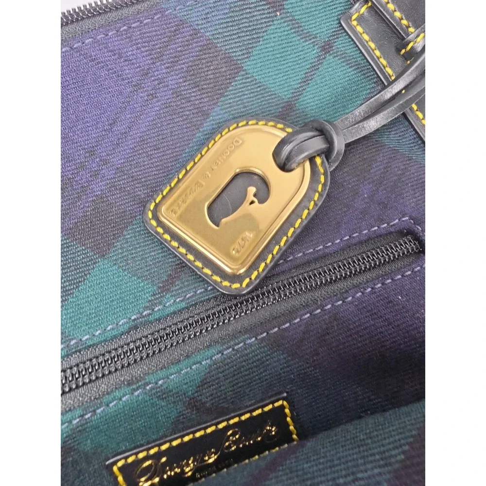 Dooney & Bourke good pre